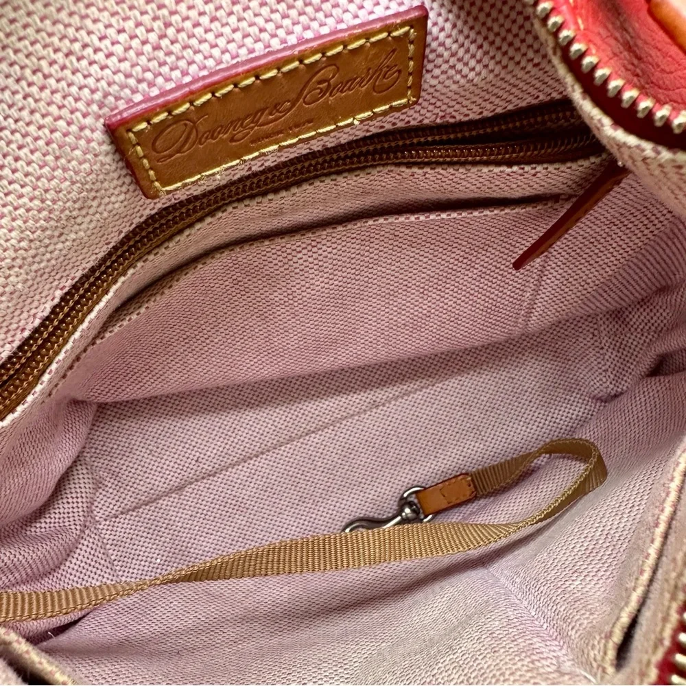 Dooney & Bourke Medium Shoulder Bag Mulberry Red Leather - Picture 8 of 17